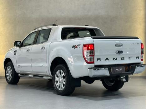 FORD Ranger 3.2 20V CABINE DUPLA 4X4 LIMITED TURBO DIESEL AUTOMÁTICO, Foto 5