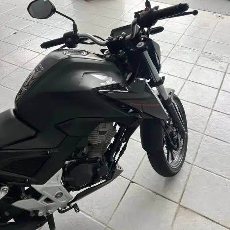 HONDA CB 300 F Twister FLEX ABS, Foto 3