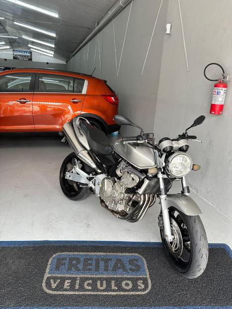 HONDA CB 600 F HORNET ABS, Foto 2