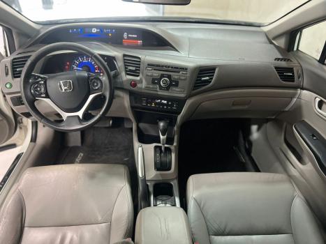 HONDA Civic 1.8 16V 4P FLEX LXS AUTOM�TICO, Foto 10