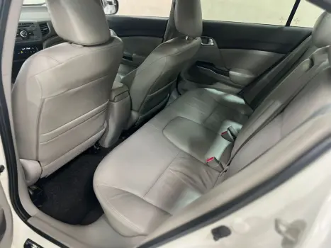 HONDA Civic 1.8 16V 4P FLEX LXS AUTOM�TICO, Foto 14
