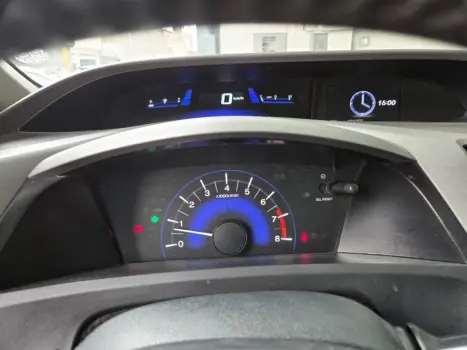 HONDA Civic 1.8 16V 4P LXS, Foto 5