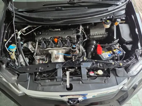 HONDA Civic 1.8 16V 4P LXS, Foto 16