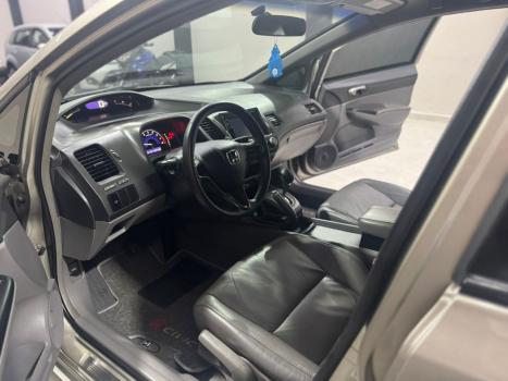 HONDA Civic 1.8 16V 4P FLEX LXS AUTOM�TICO, Foto 9