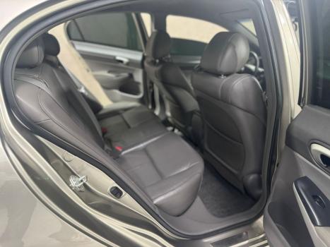HONDA Civic 1.8 16V 4P FLEX LXS AUTOM�TICO, Foto 11