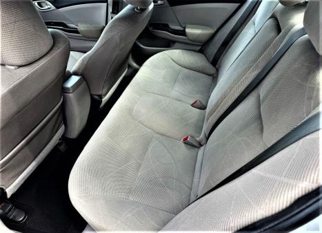 HONDA Civic 1.8 16V 4P FLEX LXS AUTOM�TICO, Foto 13