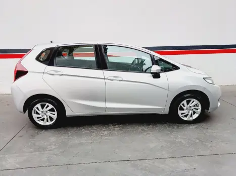 HONDA Fit 1.5 16V 4P LX FLEX AUTOMÁTICO, Foto 11 HONDA Fit 1.5 16V 4P LX FLEX AUTOMÁTICO, Foto 11