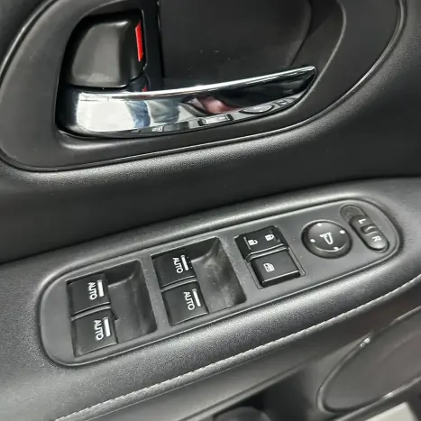 HONDA HR-V 1.8 16V 4P EX FLEX AUTOM�TICO CVT, Foto 18