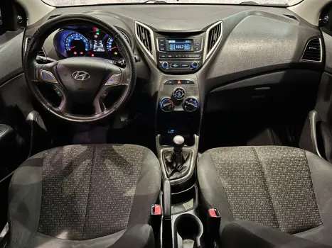 HYUNDAI HB 20 Hatch 1.0 12V 4P FLEX UNIQUE, Foto 8