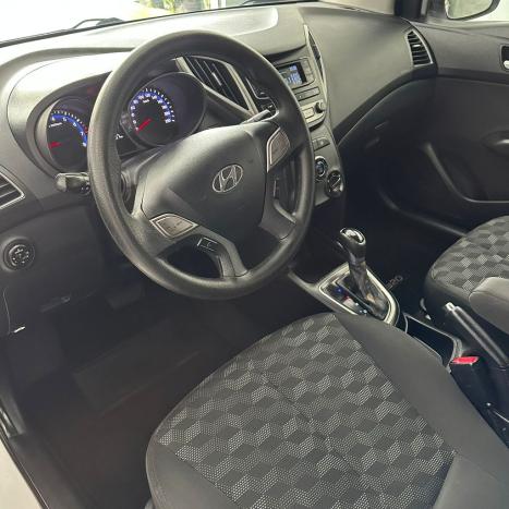 HYUNDAI HB 20 Hatch 1.6 16V 4P FLEX COMFORT PLUS AUTOM�TICO, Foto 7