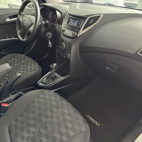 HYUNDAI HB 20 Hatch 1.6 16V 4P FLEX COMFORT PLUS AUTOM�TICO, Foto 8