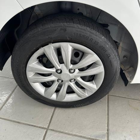 HYUNDAI HB 20 Hatch 1.6 16V 4P FLEX COMFORT PLUS AUTOM�TICO, Foto 9