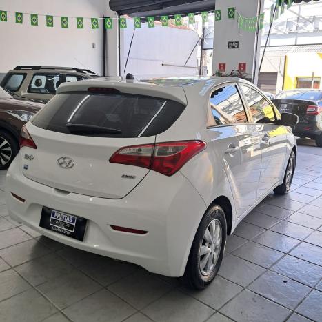 HYUNDAI HB 20 Hatch 1.0 12V 4P FLEX GL COMFORT STYLE, Foto 4