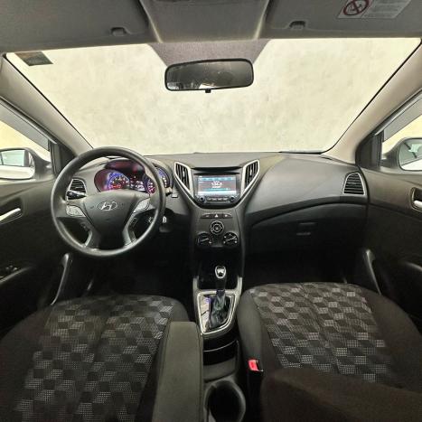 HYUNDAI HB 20 Hatch 1.6 16V 4P FLEX COMFORT STYLE AUTOM�TICO, Foto 9