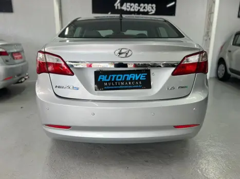 HYUNDAI HB 20 Sedan 1.6 16V 4P FLEX COMFORT PLUS, Foto 7
