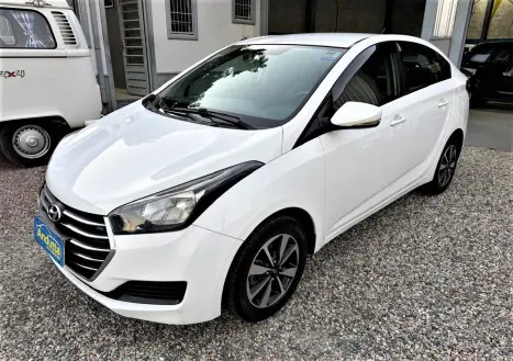 HYUNDAI HB 20 Sedan 1.6 16V 4P FLEX COMFORT AUTOM�TICO, Foto 2