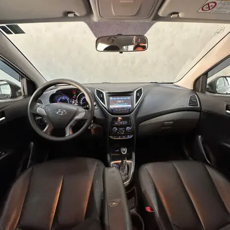 HYUNDAI HB 20 Sedan 1.6 16V 4P FLEX PREMIUM AUTOM�TICO, Foto 9