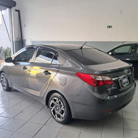 HYUNDAI HB 20 Sedan 1.0 12V 4P FLEX COMFORT PLUS, Foto 4