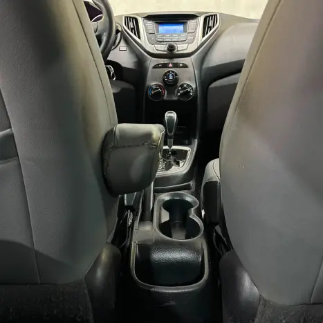 HYUNDAI HB 20 Sedan 1.6 16V 4P FLEX COMFORT PLUS AUTOM�TICO, Foto 14