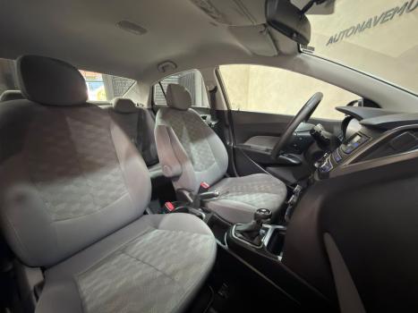 HYUNDAI HB 20 Sedan 1.6 16V 4P FLEX PREMIUM AUTOM�TICO, Foto 12