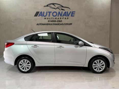 HYUNDAI HB 20 Sedan 1.6 16V 4P FLEX COMFORT PLUS AUTOM�TICO, Foto 4