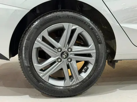 HYUNDAI HB 20 Sedan 1.0 12V 4P FLEX COMFORT PLUS TURBO, Foto 17