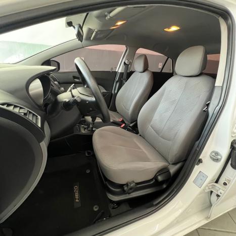 HYUNDAI HB 20 Sedan 1.6 16V 4P FLEX COMFORT PLUS, Foto 7