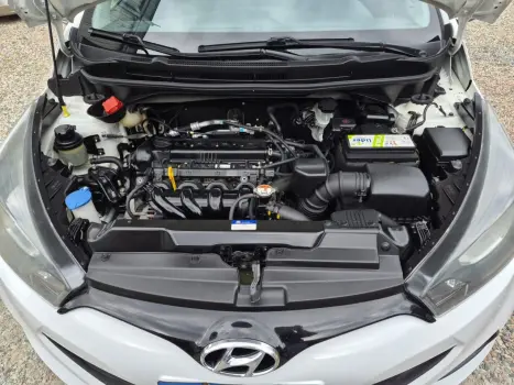 HYUNDAI HB 20 Sedan 1.6 16V 4P FLEX COMFORT STYLE, Foto 10