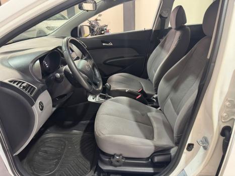 HYUNDAI HB 20 Sedan 1.6 16V 4P FLEX COMFORT PLUS AUTOMÁTICO, Foto 9