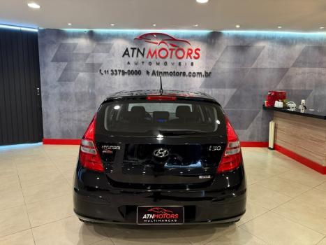 HYUNDAI I30 2.0 16V 4P, Foto 12