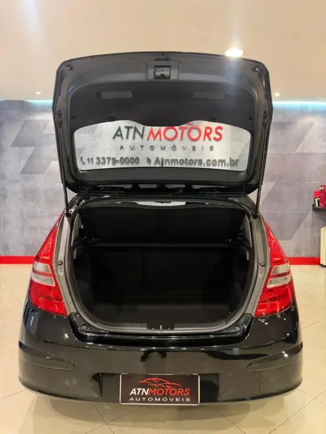 HYUNDAI I30 2.0 16V 4P AUTOM�TICO, Foto 9