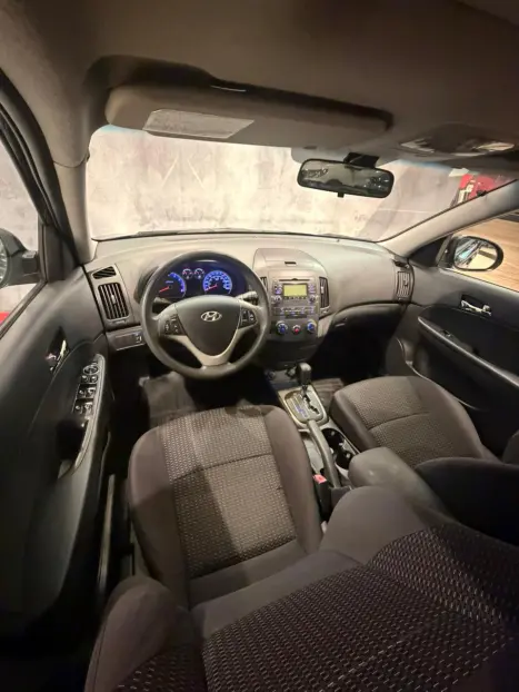 HYUNDAI I30 2.0 16V 4P AUTOM�TICO, Foto 11