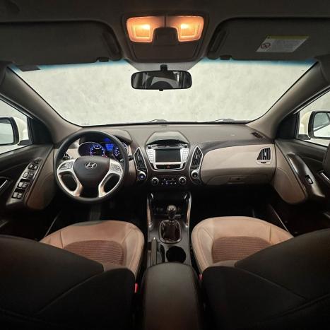 HYUNDAI IX35 2.0 16V 4P, Foto 9