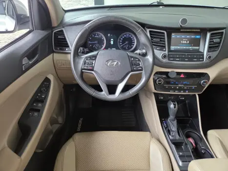 HYUNDAI Tucson 1.6 16V 4P T-GDI GL ECOSHIFT AUTOM�TICO, Foto 8