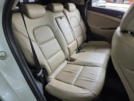 HYUNDAI Tucson 1.6 16V 4P T-GDI GL ECOSHIFT AUTOM�TICO, Foto 15