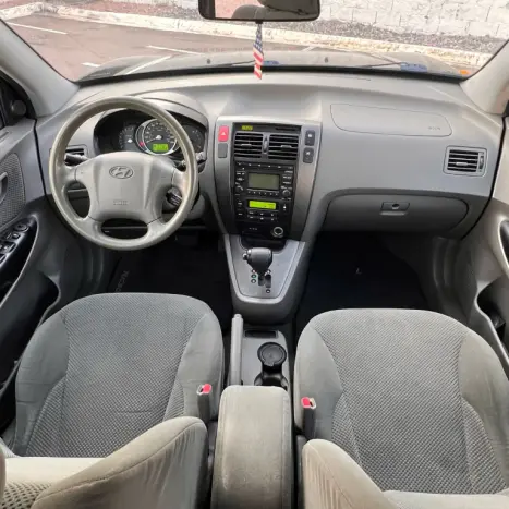 HYUNDAI Tucson 2.0 16V 4P GLS AUTOMÁTICO, Foto 10 HYUNDAI Tucson 2.0 16V 4P GLS AUTOMÁTICO, Foto 10