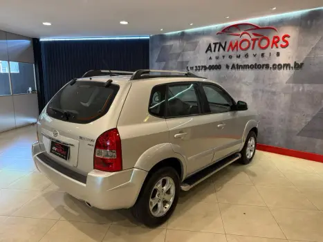 HYUNDAI Tucson 2.0 16V 4P GL, Foto 6