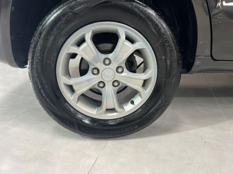 HYUNDAI Tucson 2.0 16V 4P GL, Foto 9