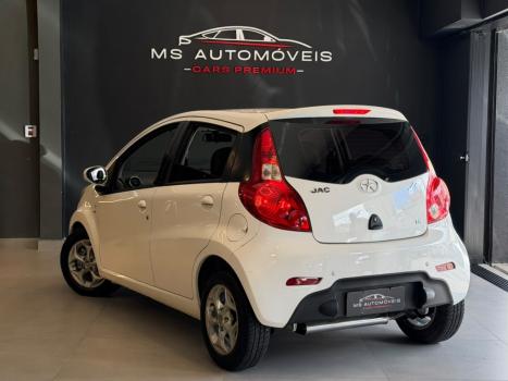 JAC J2 Hatch 1.4 16V 4P, Foto 2