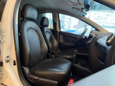 JAC J2 Hatch 1.4 16V 4P, Foto 12
