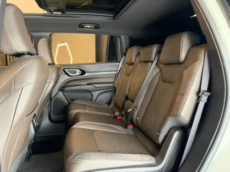 JEEP Commander 1.3 16V 4P FLEX T270 OVERLAND TURBO AUTOM�TICO AT6, Foto 9