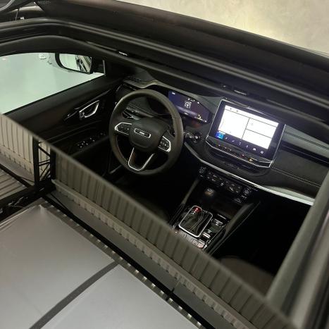 JEEP Commander 2.0 16V 4P HURRICANE 4 TURBO BLACKHAWK AUTOM�TICO AT9, Foto 31