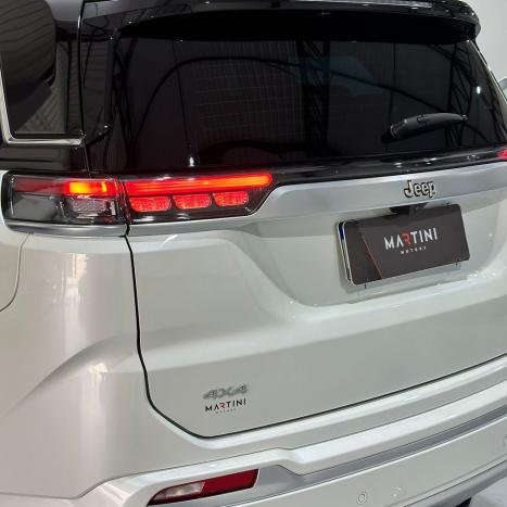 JEEP Commander 2.0 16V 4P TD380 OVERLAND 4X4 TURBO DIESEL AUTOM�TICO AT9, Foto 7