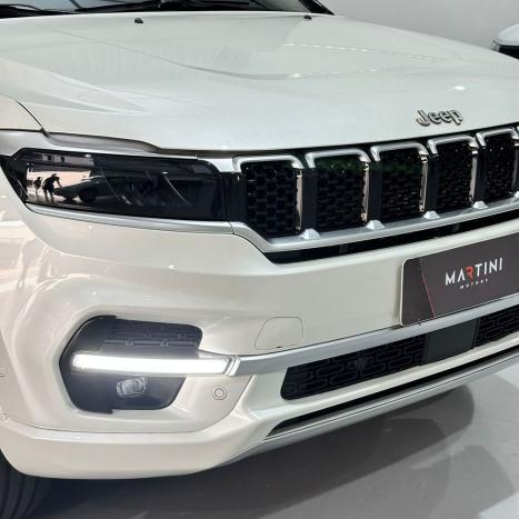 JEEP Commander 2.0 16V 4P TD380 OVERLAND 4X4 TURBO DIESEL AUTOM�TICO AT9, Foto 8