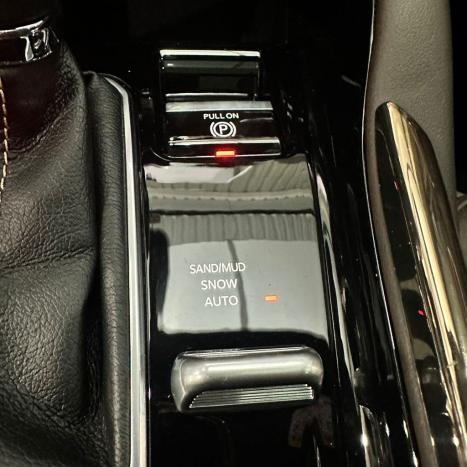 JEEP Commander 2.0 16V 4P TD380 OVERLAND 4X4 TURBO DIESEL AUTOM�TICO AT9, Foto 17