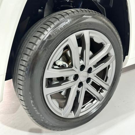 JEEP Commander 2.0 16V 4P TD380 OVERLAND 4X4 TURBO DIESEL AUTOM�TICO AT9, Foto 35