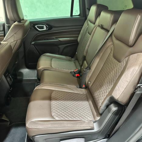 JEEP Commander 2.0 16V 4P TD380 OVERLAND 4X4 TURBO DIESEL AUTOM�TICO AT9, Foto 28