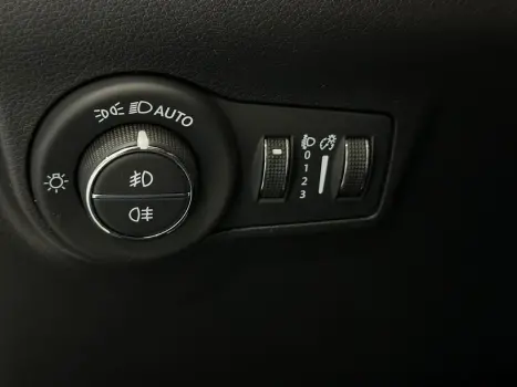 JEEP Compass 1.3 16V 4P FLEX LIMITED T270 TURBO AUTOM�TICO, Foto 7