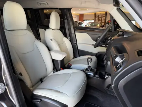 JEEP Renegade 1.3 16V 4P FLEX T270 LONGITUDE TURBO AUTOM�TICO, Foto 11
