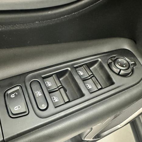 JEEP Renegade 1.3 16V 4P FLEX T270 LONGITUDE TURBO AUTOM�TICO, Foto 17